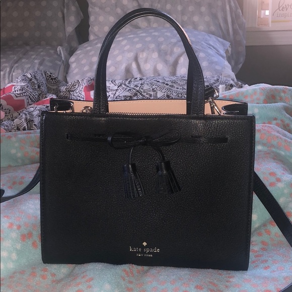 kate spade Handbags - Kate Spade Satchel With Bow Tie